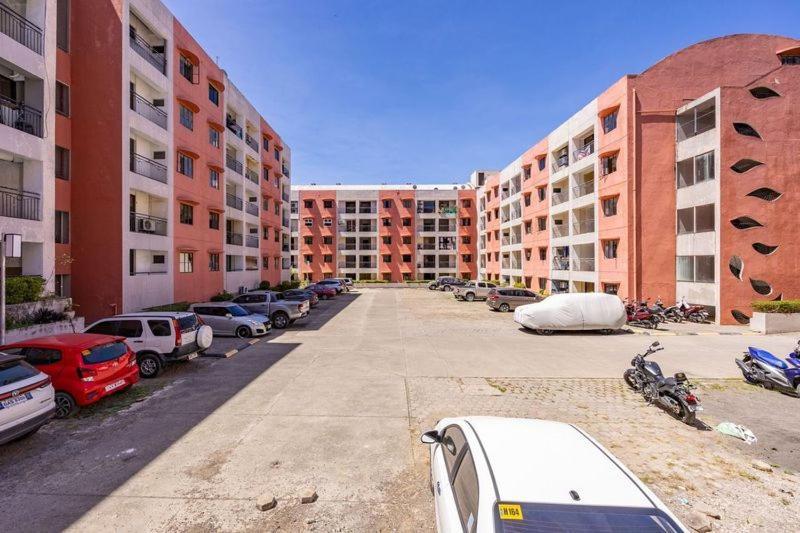 Airport Express Hostel E-527, 2 Minutes To Airport,Fast Wifi, Free Netflix Мактан Екстер'єр фото